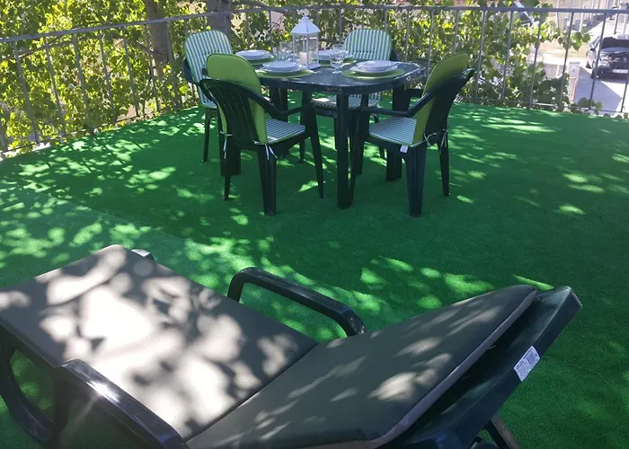Carvalhosa Apartment